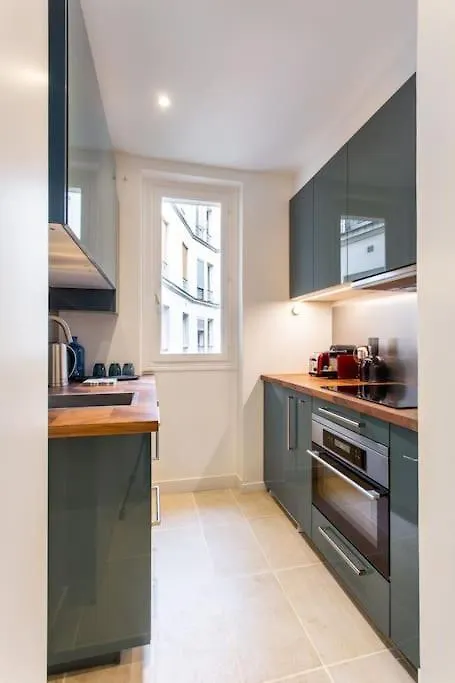 Montmartre Seveste Magnifique Appartement 2Br Paris